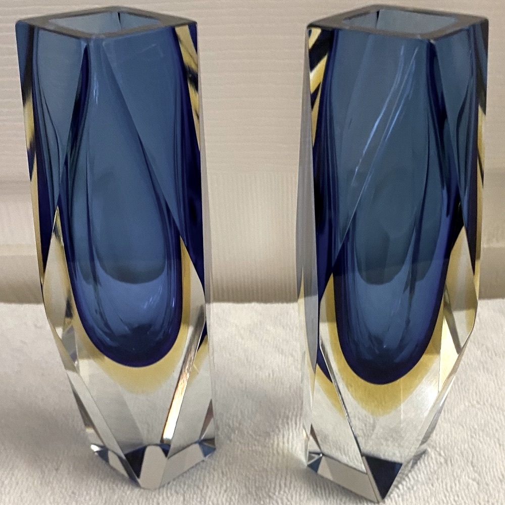 💙 Two (2)- 6.5” MCM Faceted Murano Vases Sommerso Blue Amber Clear Art Glass